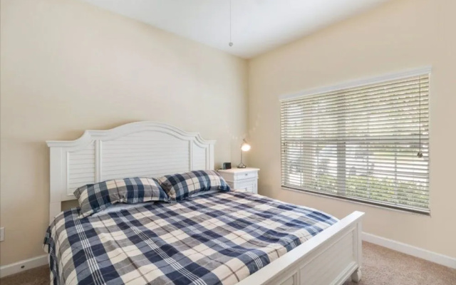Paradise Palms 2903