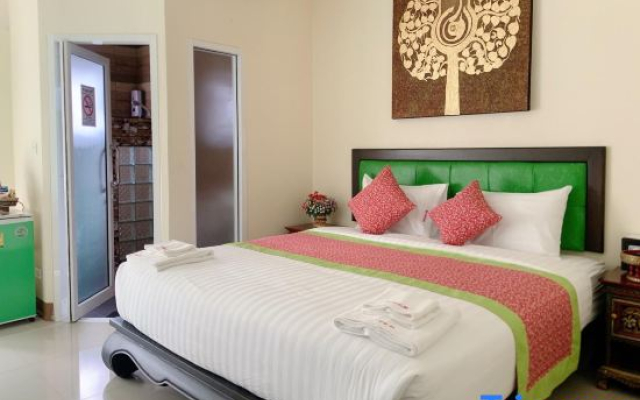 Pimlada Hotel