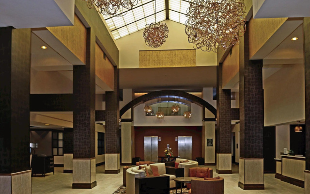 Doubletree by Hilton Hotel Norfolk Airport