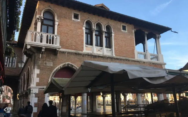 Ca Barba (apartment)