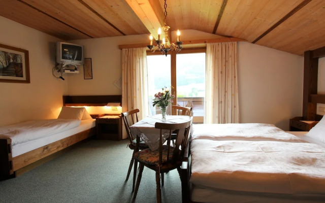 Boutique Apartment in Tyrol With Balcony