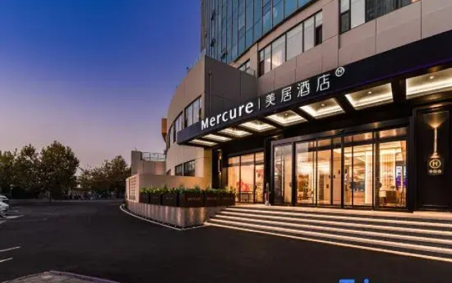 Mercure Qingdao Zhanqiao Seaview Hotel