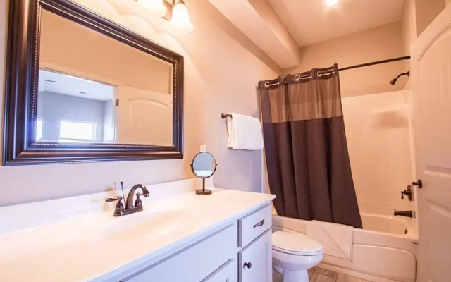 Whole In One 12 Bedroom Condo
