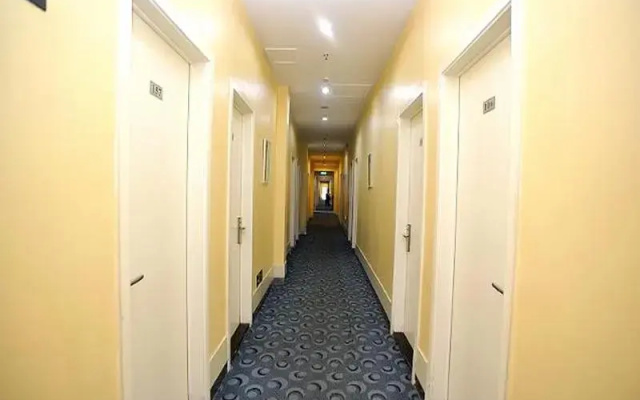 7Days Inn Beijing Railway Station Guangqu Gate Metro Station