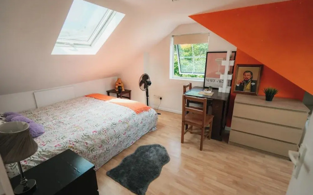 Fabian Road Cozy House - Central London