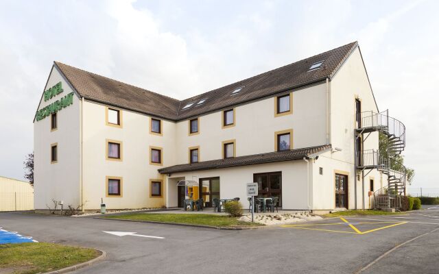 Hotel The Originals Arras Ex Inter Hotel In Arras France From 58 Photos Reviews Zenhotels Com