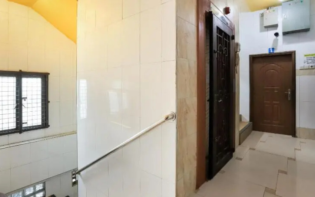 OYO 3375 Sumatera Agustinekost Syariah