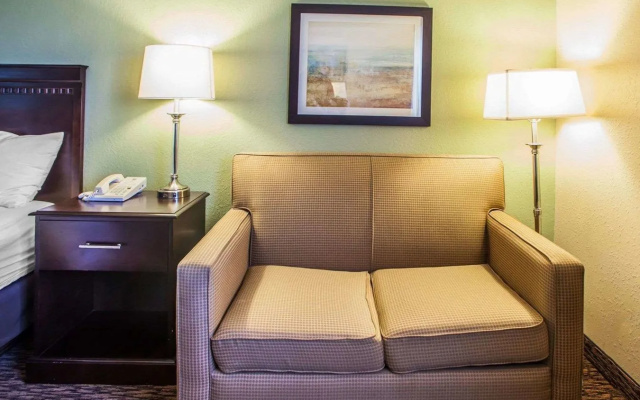 Quality Inn