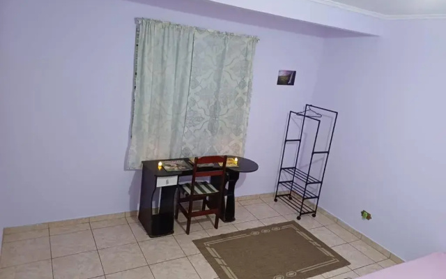 Quarto individual Zona Leste Penha
