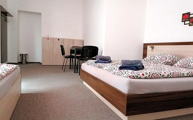 Hostel Vodna 1
