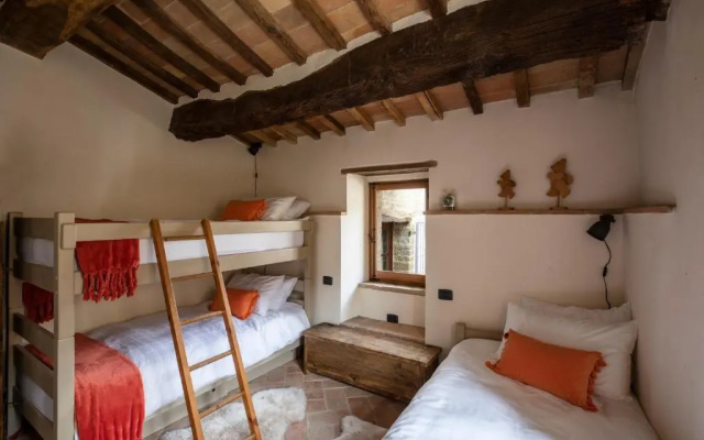 Il Monte Holiday Home