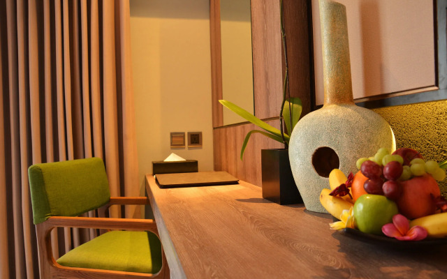 Отель The Nest Hotel Nusa Dua