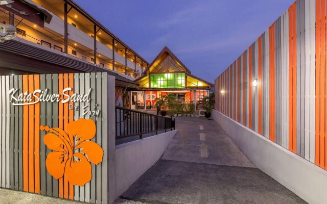 Отель Kata Silver Sand Hotel Таиланд, Пхукет - отзывы, цены и фото номеров - забронировать отель Kata Silver Sand Hotel онлайн вид на фасад