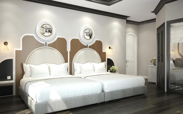 Le Bonheur Hotel