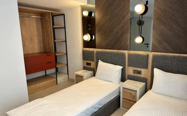 Ayayorgi̇ Homes & Hotels