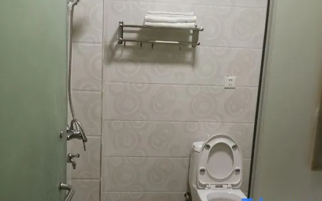 Hexing Hotel
