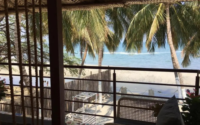 The Cantamar Beach Hostel