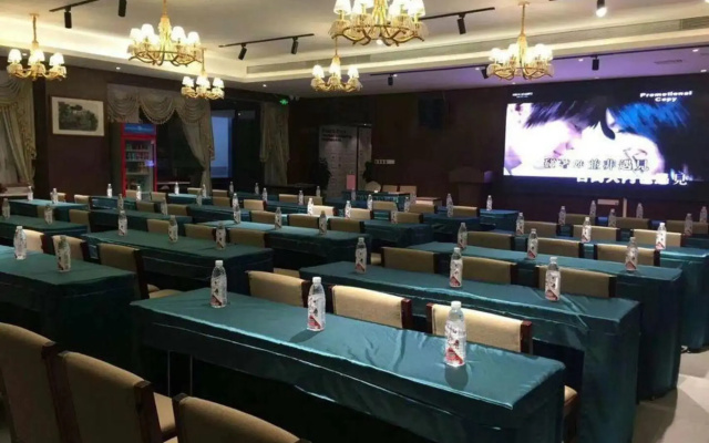 Zmax Hotel Guangzhou Xintang Metro Station Xidahua
