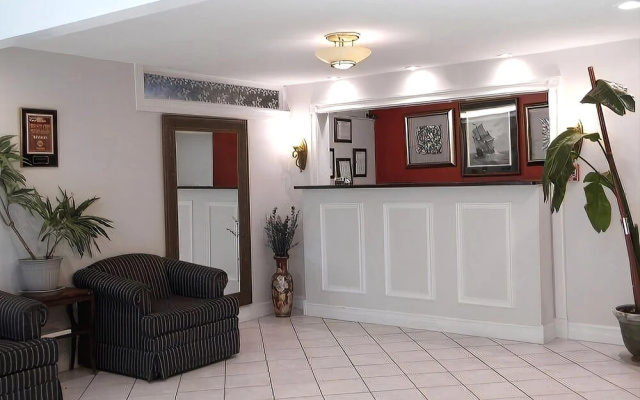 Bradford Inn And Suites