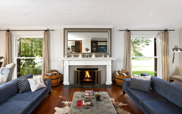 LAvenir Country Lodge