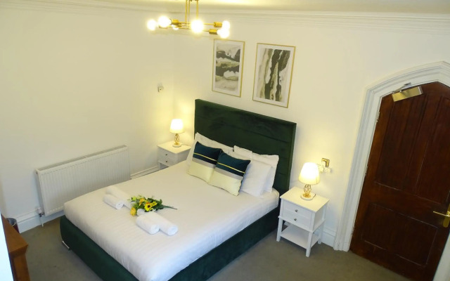 Rampant Lion Hotel