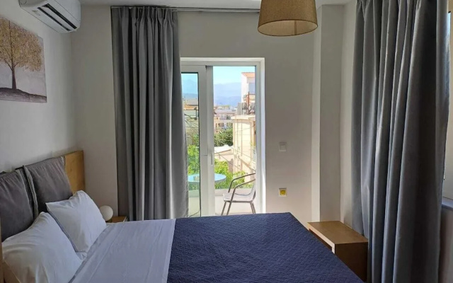 Deluxe City Hotel