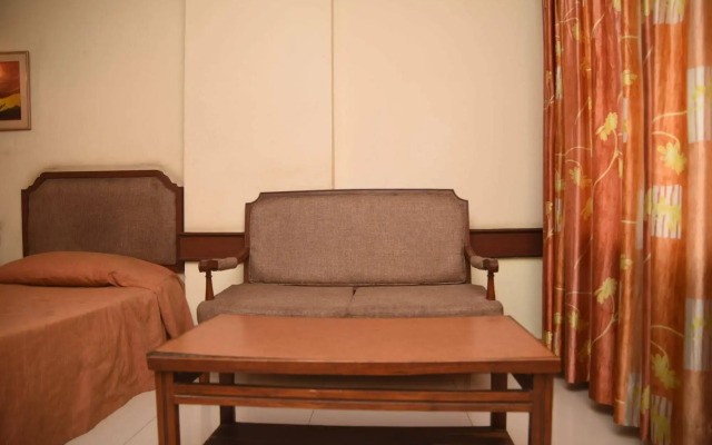 Hotel Maurya