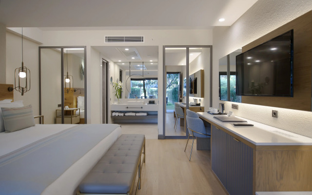 Miramare Beach Hotel