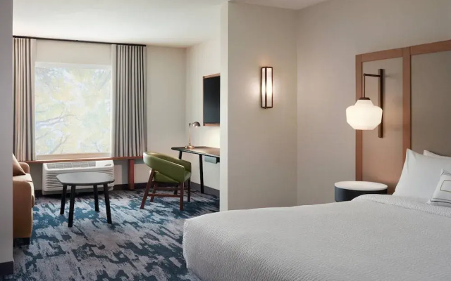 Fairfield Inn & Suites Shawnee