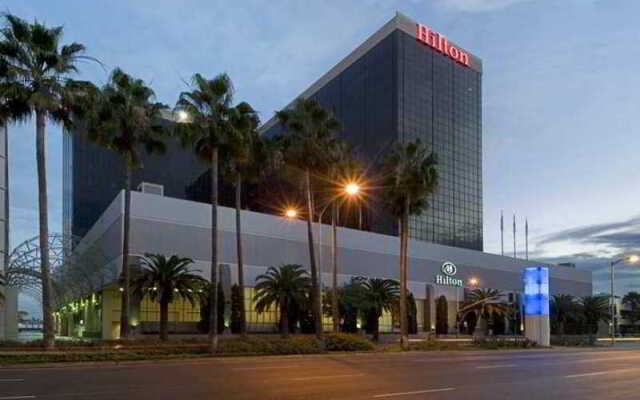 Hilton Los Angeles Airport 0