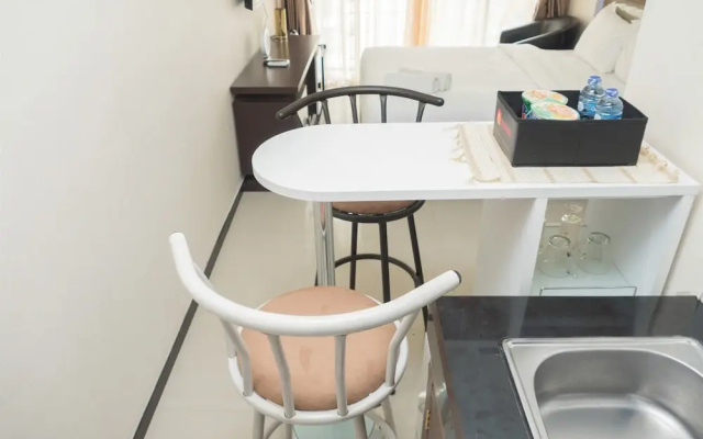 Studio Gateway Pasteur Apartment near Pasteur Exit Toll By Travelio