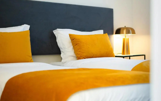 Gloria Suites Hotel by Succeed