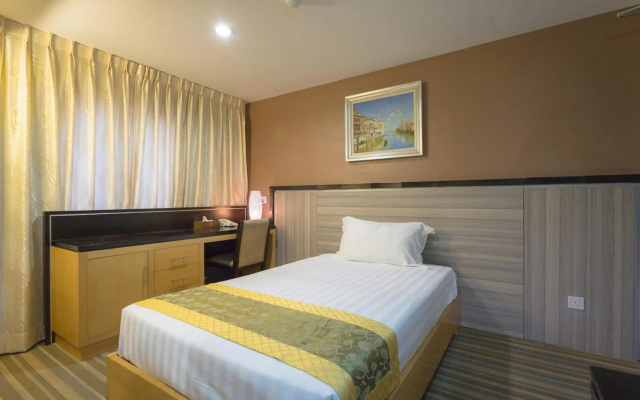 Hallmark Hotel Leisure