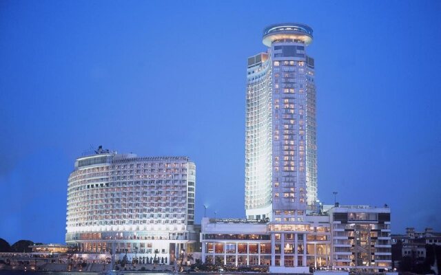 Отель Grand Nile Tower вид на фасад