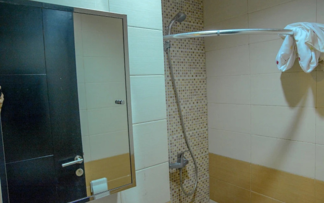 Gardenia Boulevard Apartment Near Pejaten Village