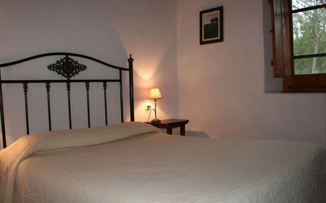 Rural Farmhouse in Valencia de Alcántara With Pool