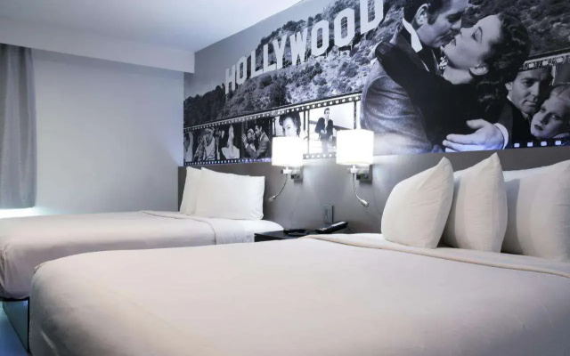 Glen Capri Inn & Suites - Burbank Universal