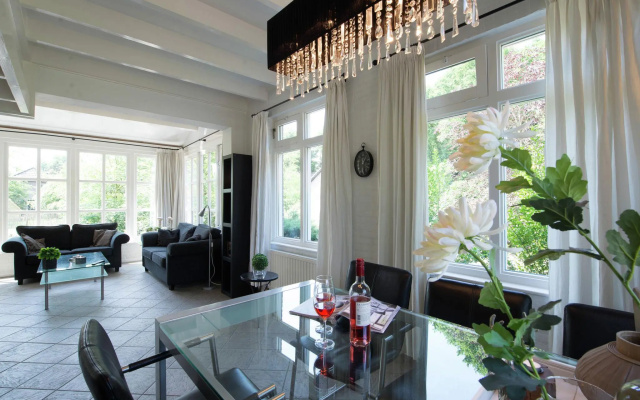 Luxury Villa in De Pier With Sauna