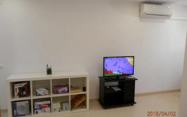 Apartamento A 17 M. De La Playa