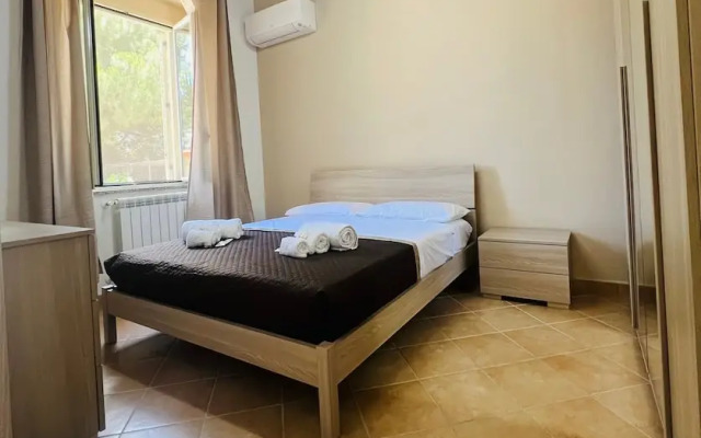 Villa 3 letti 2 docce e Giardino