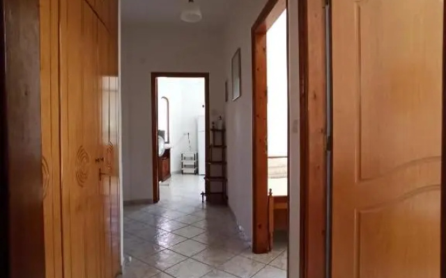 Happy Days Apartment