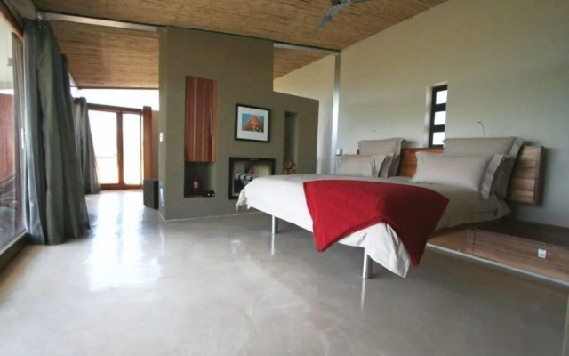 Farm 215 Nature Retreat & Fynbos Reserve