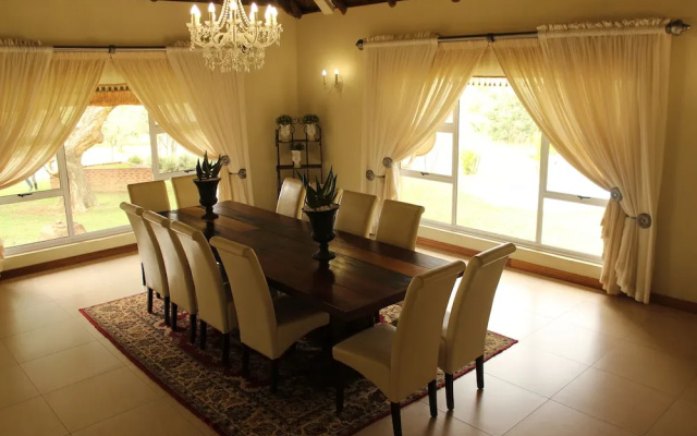 La Barunè Game Lodge
