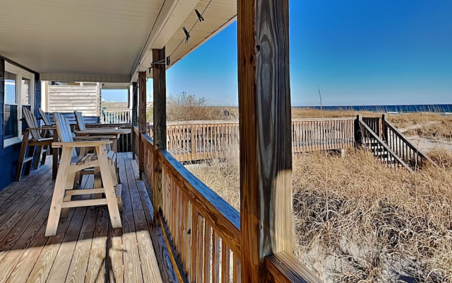 You-N-Sea by Topsail Realty