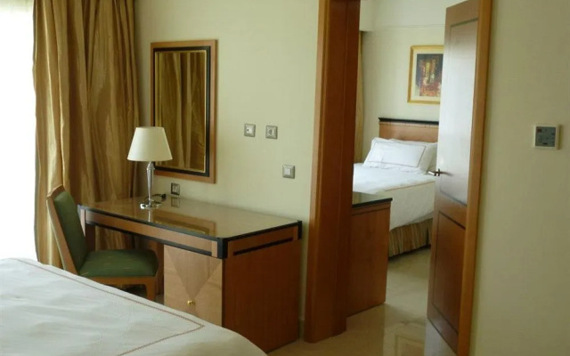 Le Royal Holiday Resort
