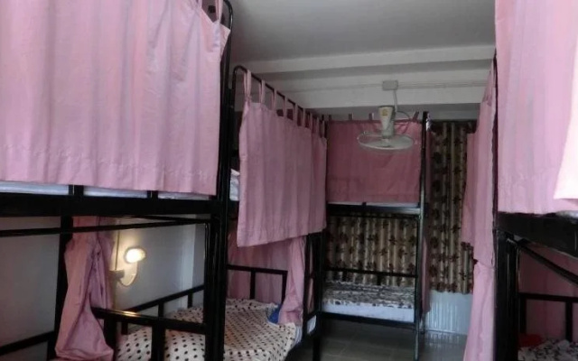 Arisa Hostel