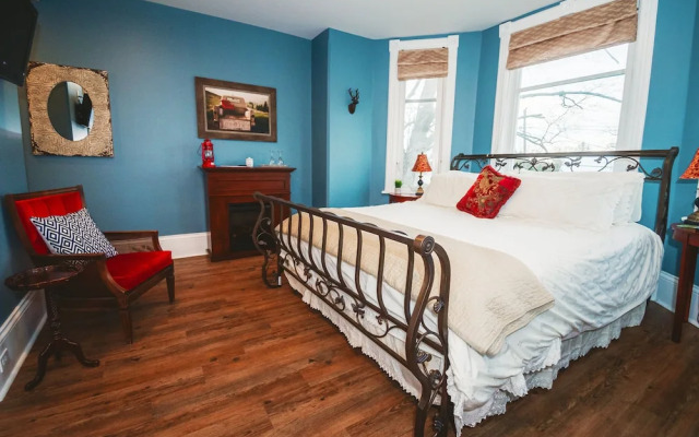The Whitewater Inn