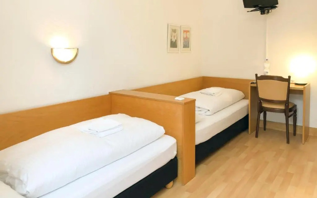 Hotel Moon