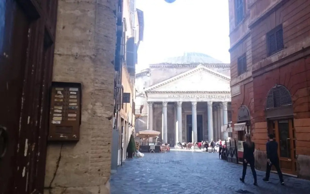Al Pantheon Con Thomas Mann