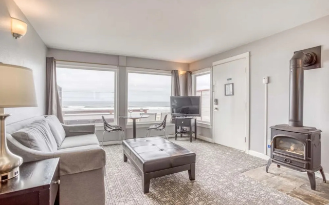 Nantucket Inn #2